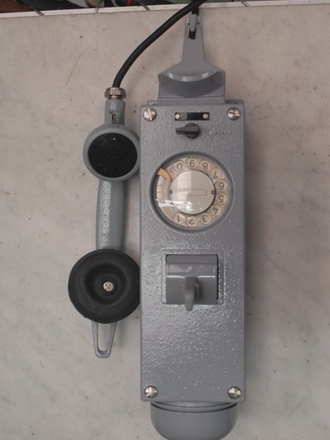 Telefono sottomarino tedesco Siemens