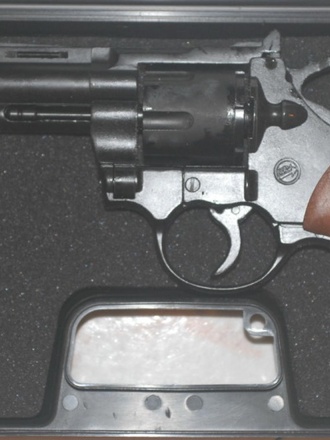 Revolver a salve 4 pollici
