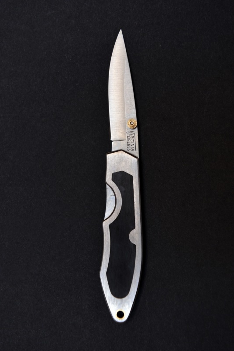 Coltello art. 164 VI