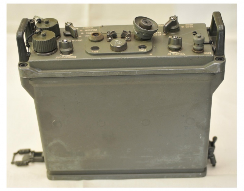 Radio militare ER 26