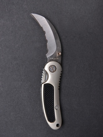 Coltello art. 6300 BESH