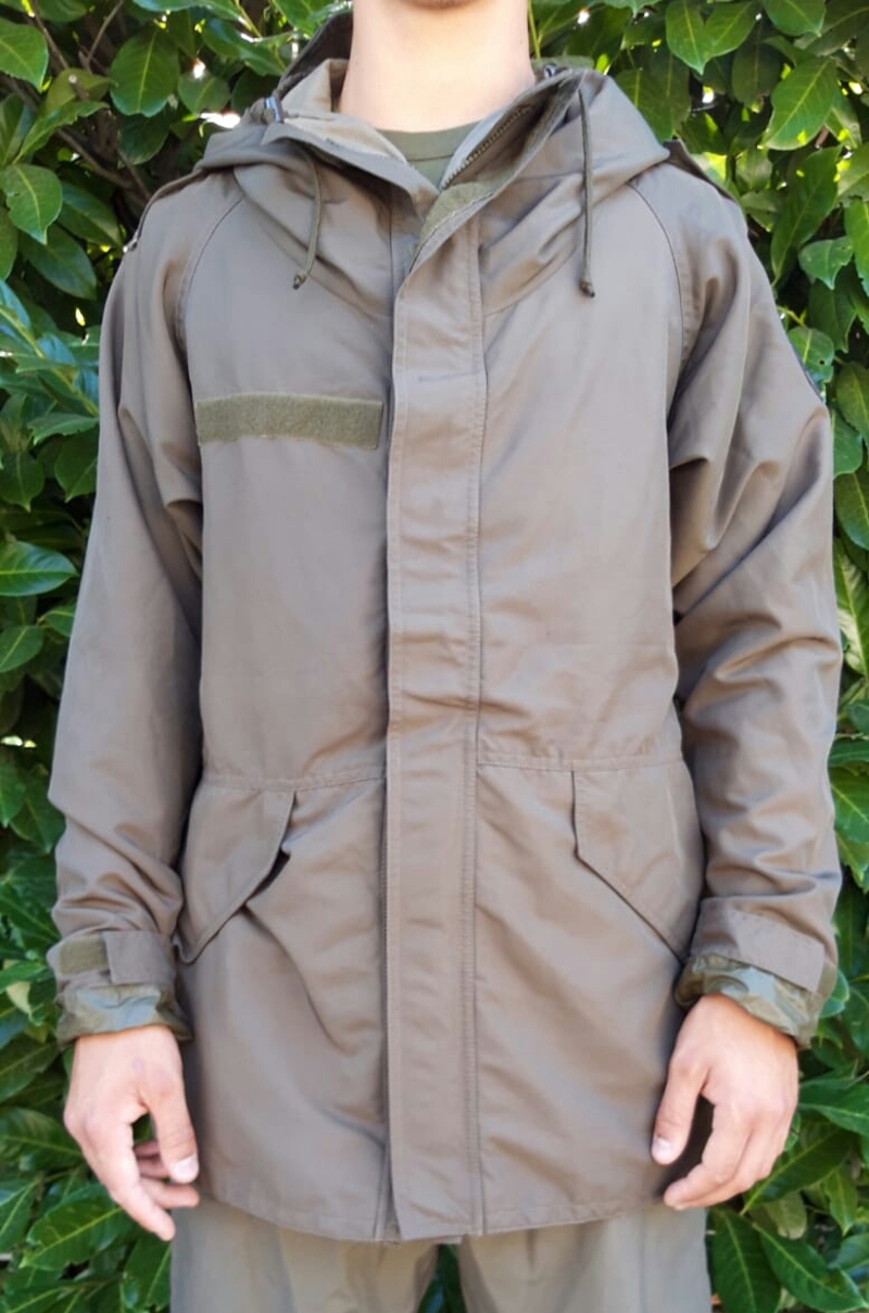 PARKA AUSTRIACO IN GORETEX USATO