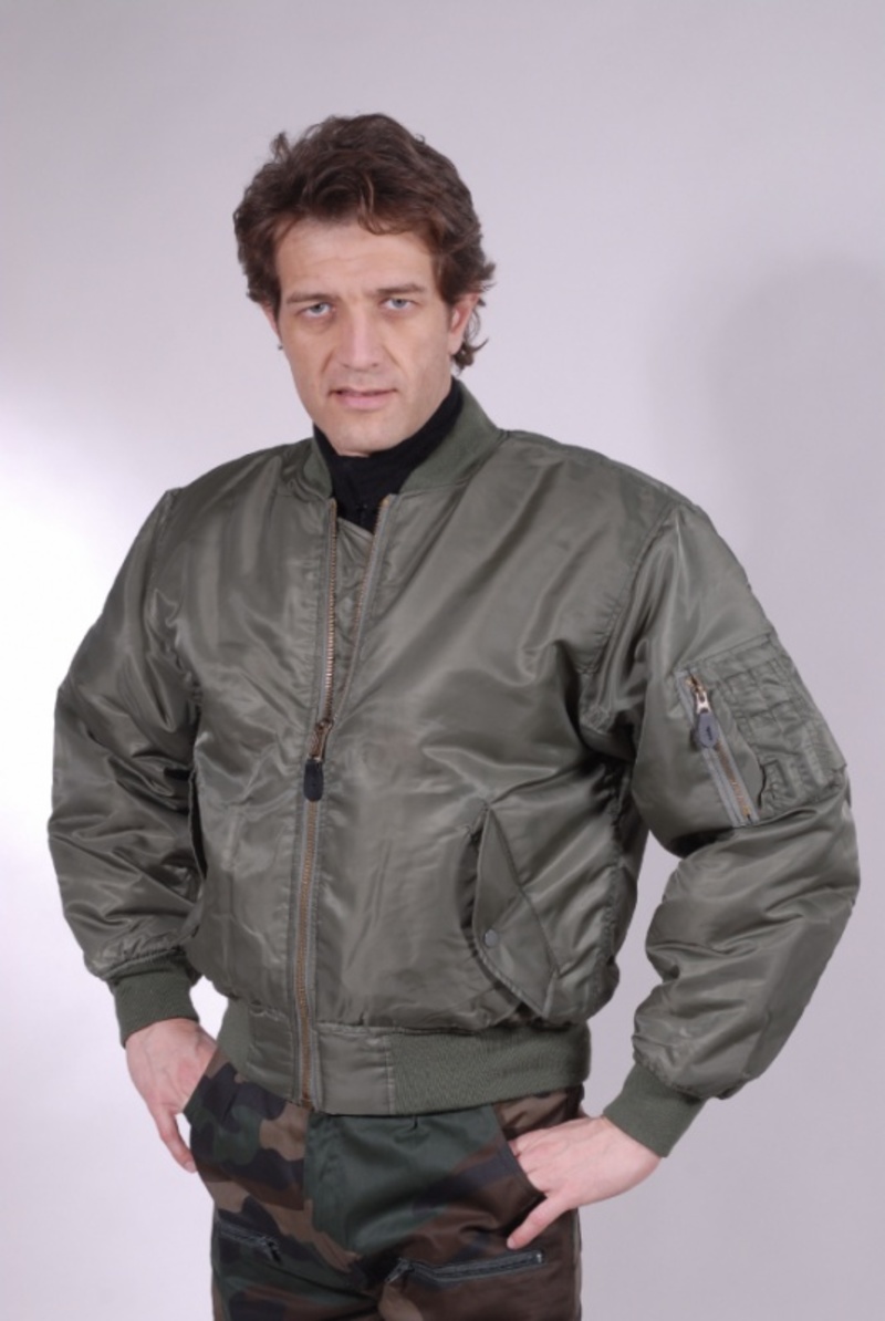 Bomber MA1 verde militare