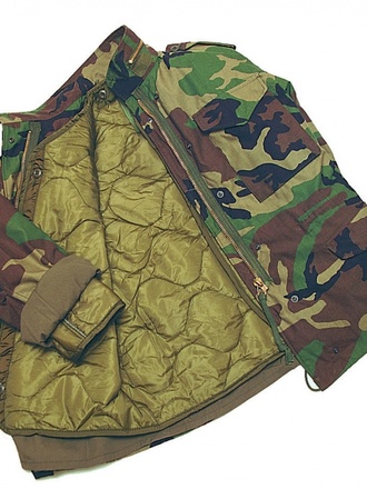 Giacche mimetiche, cappotti militari