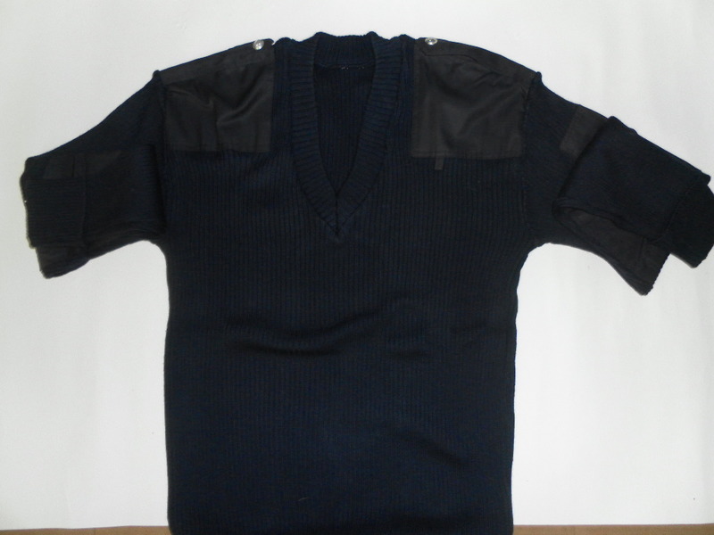 Maglione Carabinieri collo a V nuovo