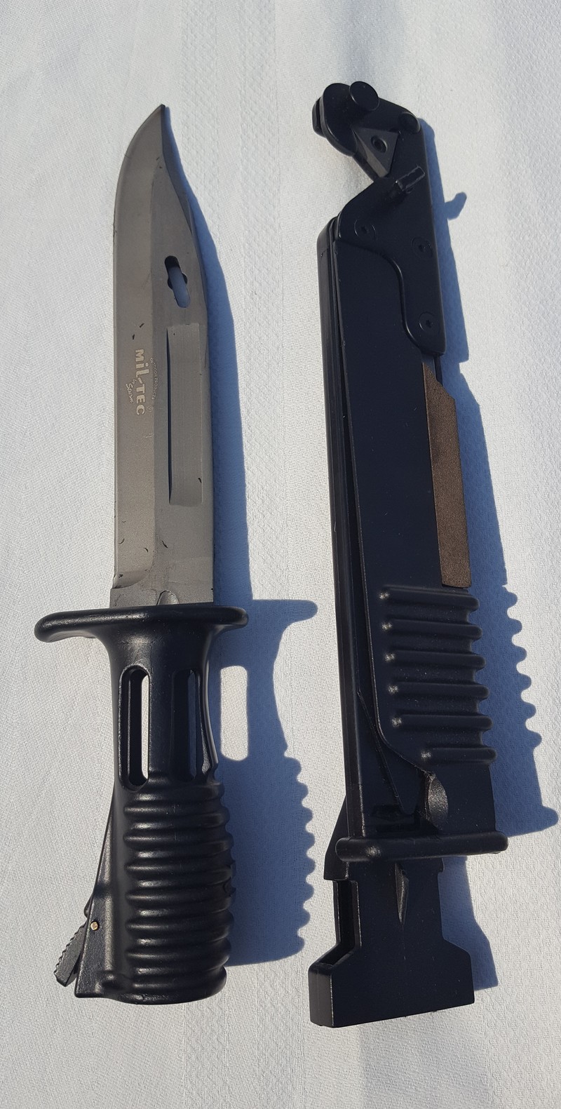 Coltello lama fissa Esercito Inglese da collezione