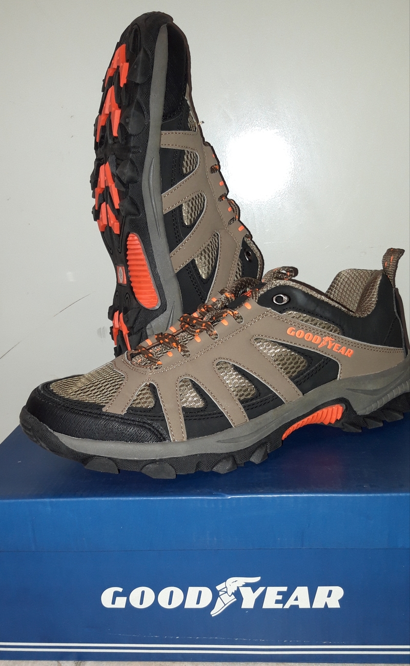 SCARPE TREKKING GOOD YEAR