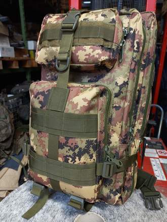 Zaino Mimetico 40L Per Ragazzi Con Porta USB - Leggero, Impermeabile, Scomparto Laptop 15.6'', Per Scuola, Trekking E Campeggio