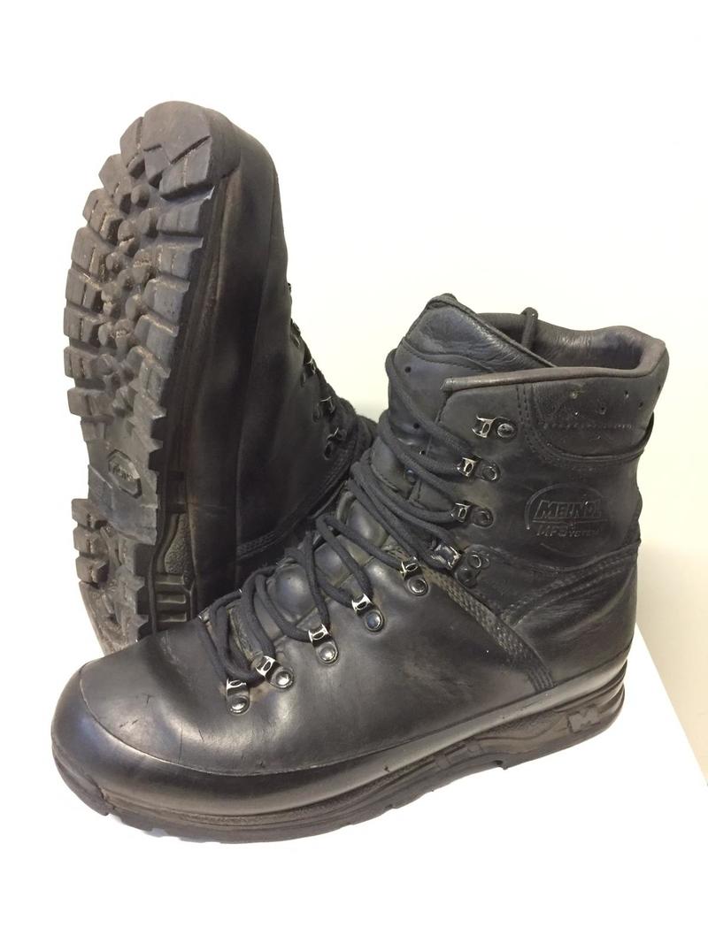 Scarponi Meindl M2 in pelle e Gore-Tex usati