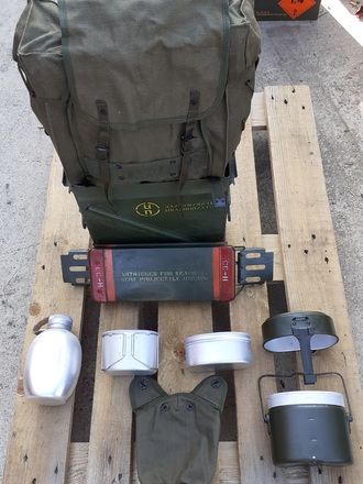 KIT TATTICO ITALIANO  NUOVO 4 PEZZI