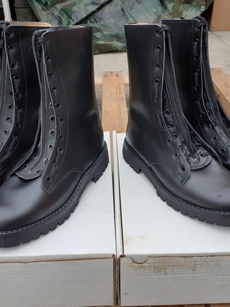 OFFERTA 2 PAIA ANFIBI MOD.POLIZIA IN PELLE