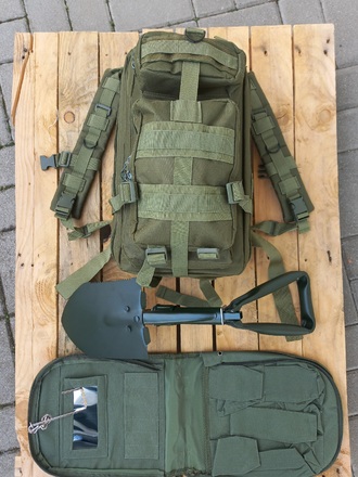 OFFERTA ZAINO  MOLLE+ PALA + TROUSSE DA BAGNO