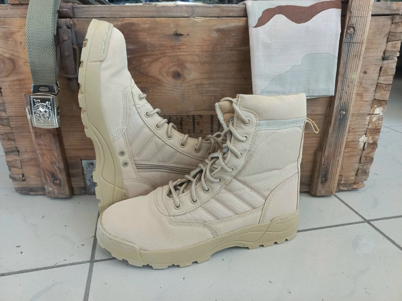 OFFERTA ANFIBI DESERT CON ZIP + CINTURA +BANDANA