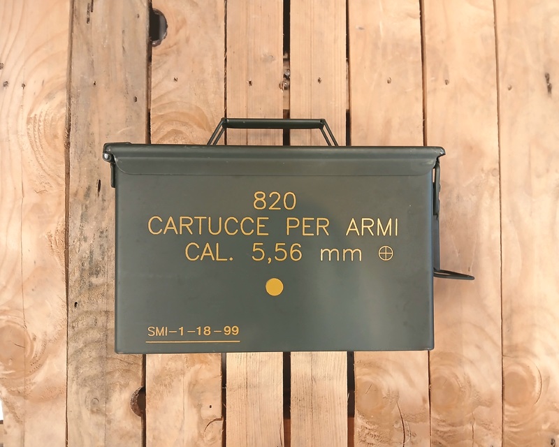 CASSETTA STAGNA MOD.820 MEDIA 1MA SCELTA