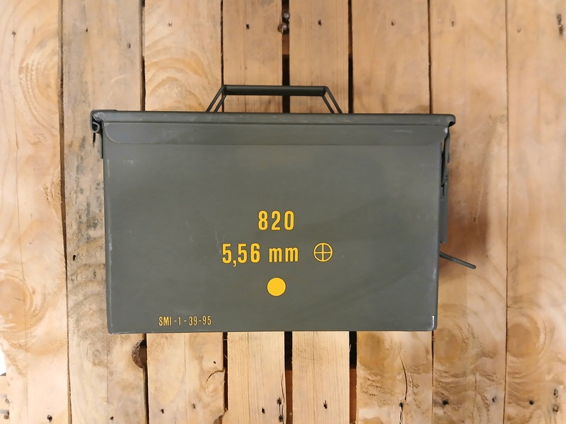 CASSETTA STAGNA MEDIA MOD.820-556