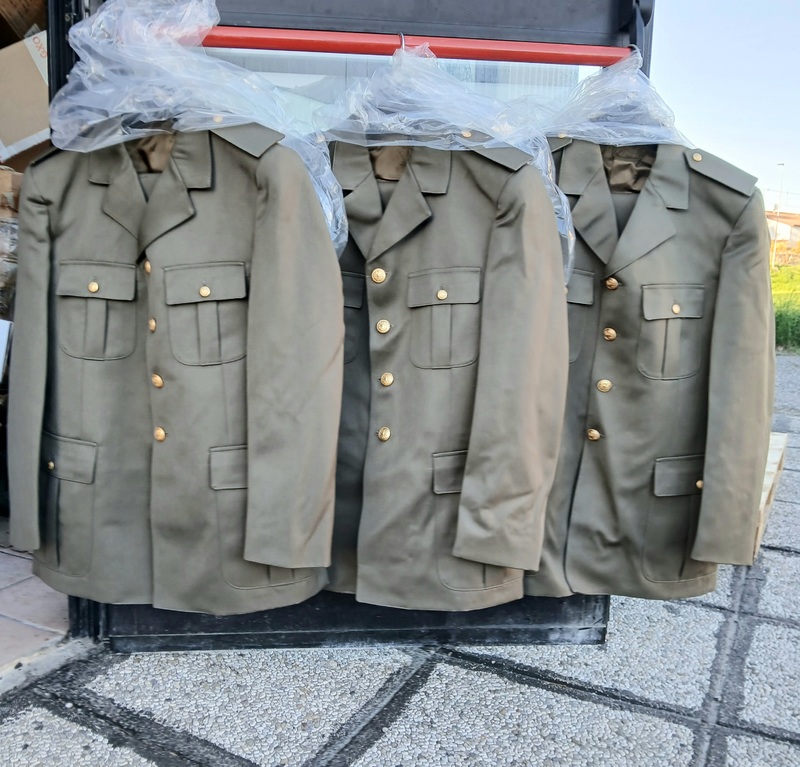 OFFERTA SOTTOCOSTO  3 COMPLETI DROP NUOVI