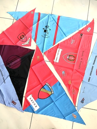 OFFERTA SOTTOCOSTO 7 FOULARDS