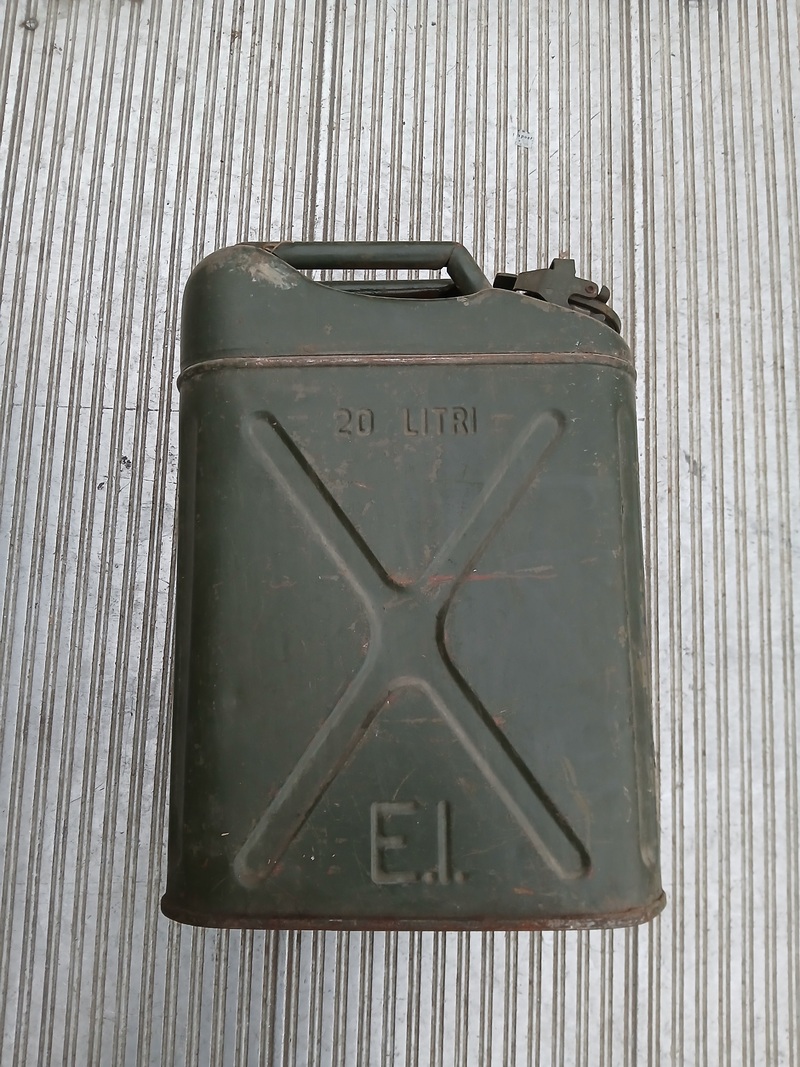 TANICA DA 20 LITRI EX EI USATA