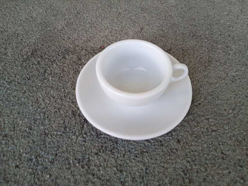 Tazzina da caffè con piattino