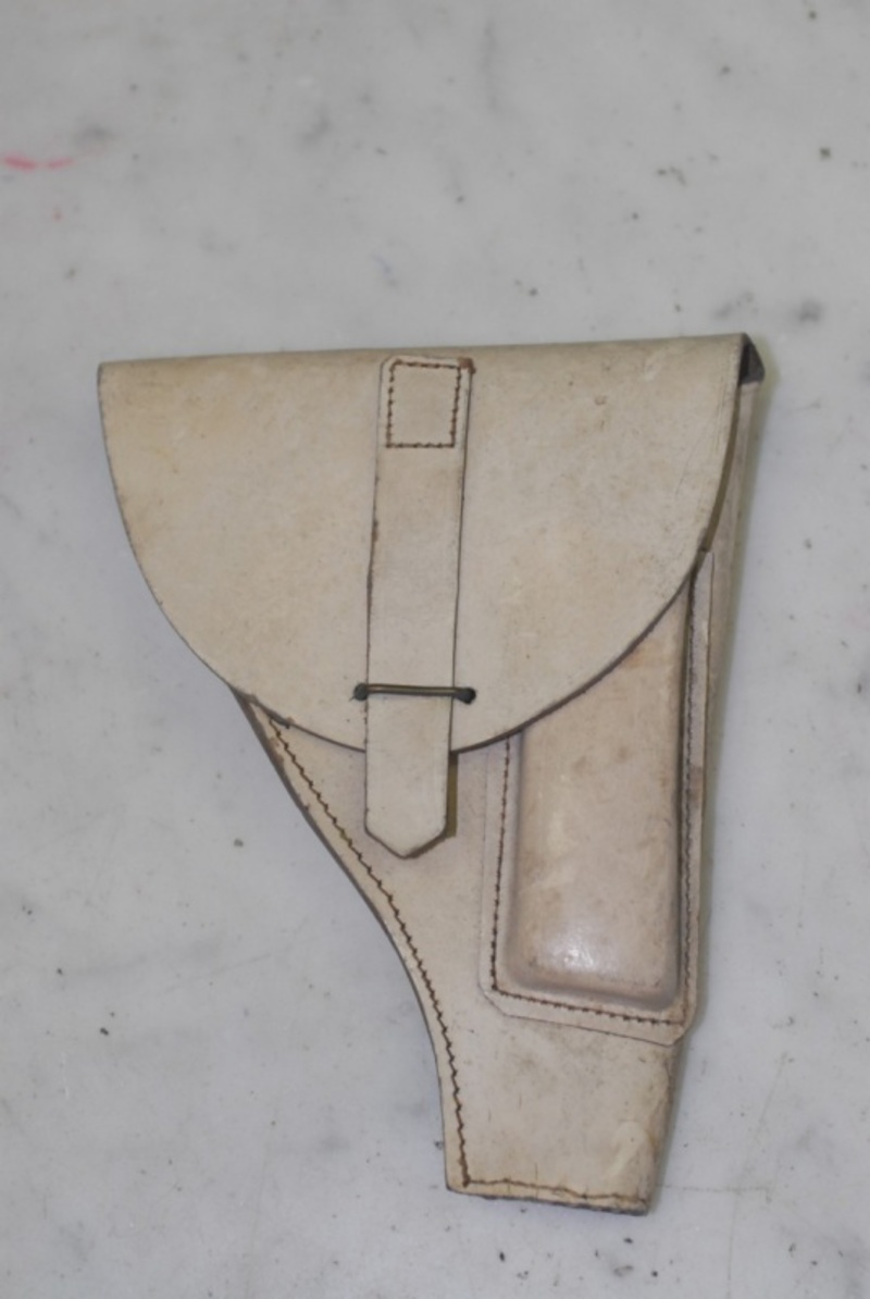 Fondina in cuoio bianco usata